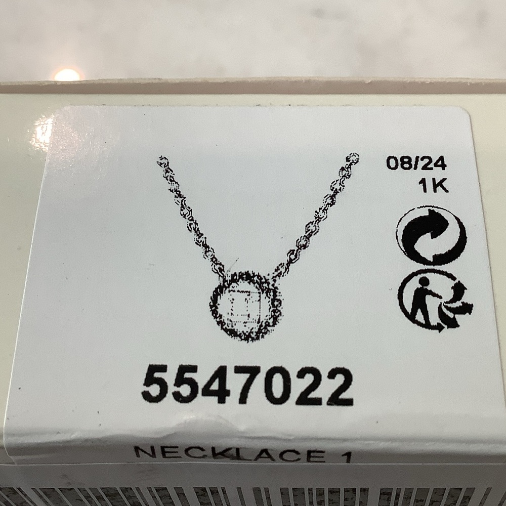 Swarovski Angelic Square Ketting Necklace with Violet Crystal, Brand New - Picture 4 of 4